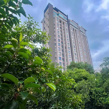 The Silver Vinh Hoi Apartment